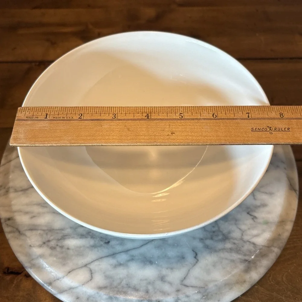 Crate & Barrel Culinart Arts Essence 7 5/8